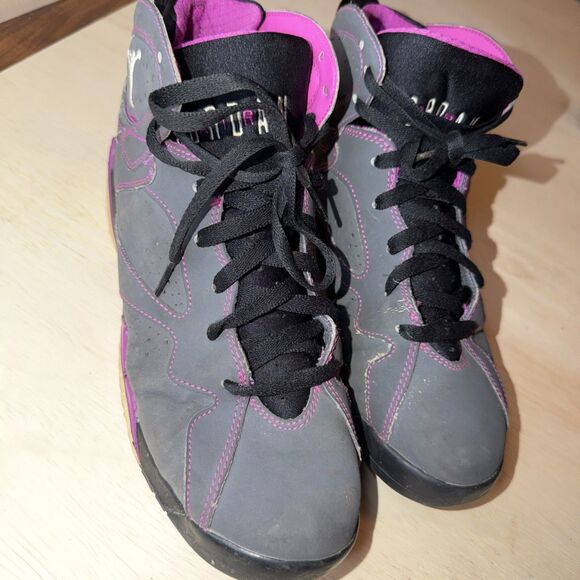 Air Jordan 7 Retro Valentines Sz 8.5 main image 5